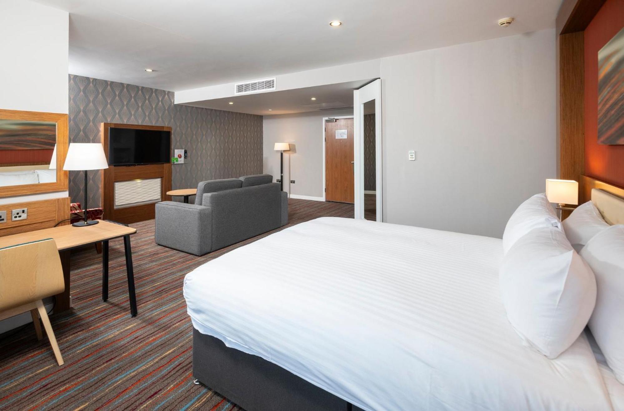 Holiday Inn Derby Riverlights By Ihg Exterior photo