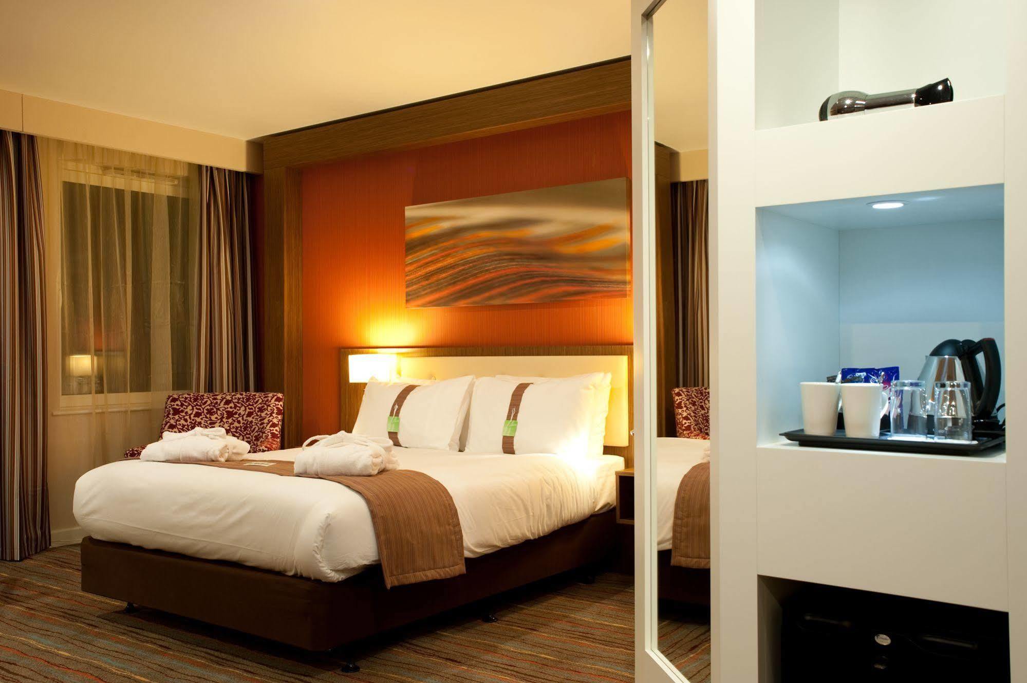 Holiday Inn Derby Riverlights By Ihg Exterior photo
